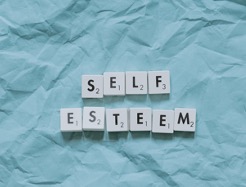 Self Esteem | Dipendiamo.blog